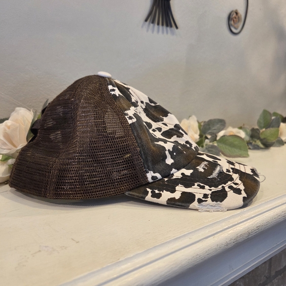 C.C. Womens Distressed Brown Cow Print Trucker Hat Pony Cap - Picture 4 of 9